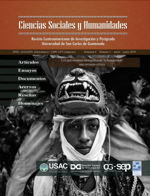 Portada de la Revista Ciencias Sociales y Humanidades 6.1,  danzante &quot;Doce Tigre&quot;  personaje del baile-drama Rabinal Achi 