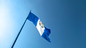 La Comisión Bicentenario de Independencia instituida por la USAC insistió en la necesidad de reflexionar críticamente sobre este hecho histórico.