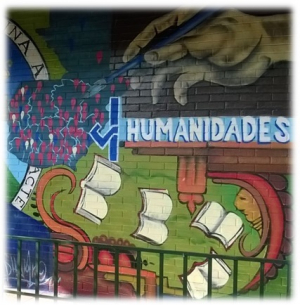 &quot;La visión de la educación debe estar orientada a promover la necesidad de la multi e interdisciplinariedad para atender los problemas nacionales&quot; afirmó la Dra. Alice Burgos.