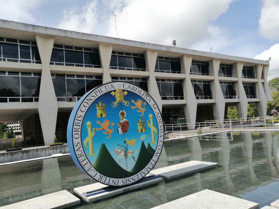 Científicos de la Universidad de San Carlos de Guatemala, participaron en la 3a edición de &quot;La Noche de los Investigadores&quot;, organizada por la OEI. 